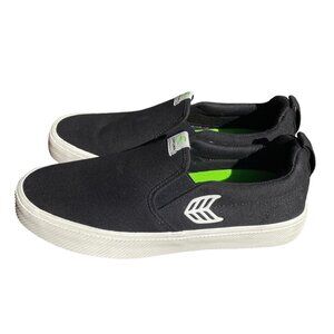 Cariuma Slip On Black Canvas